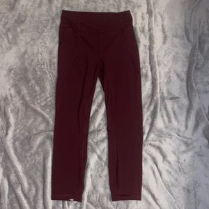 Lululemon Capri Leggings Color: Maroon Size: 6